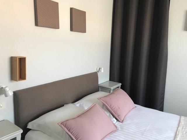Hotel La Petite Ares